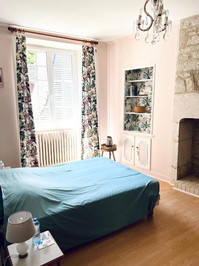 Lanzac Auberge Du Lion D'Or מראה חיצוני תמונה